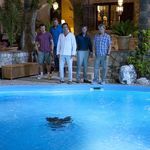 Mad Dogs s1
